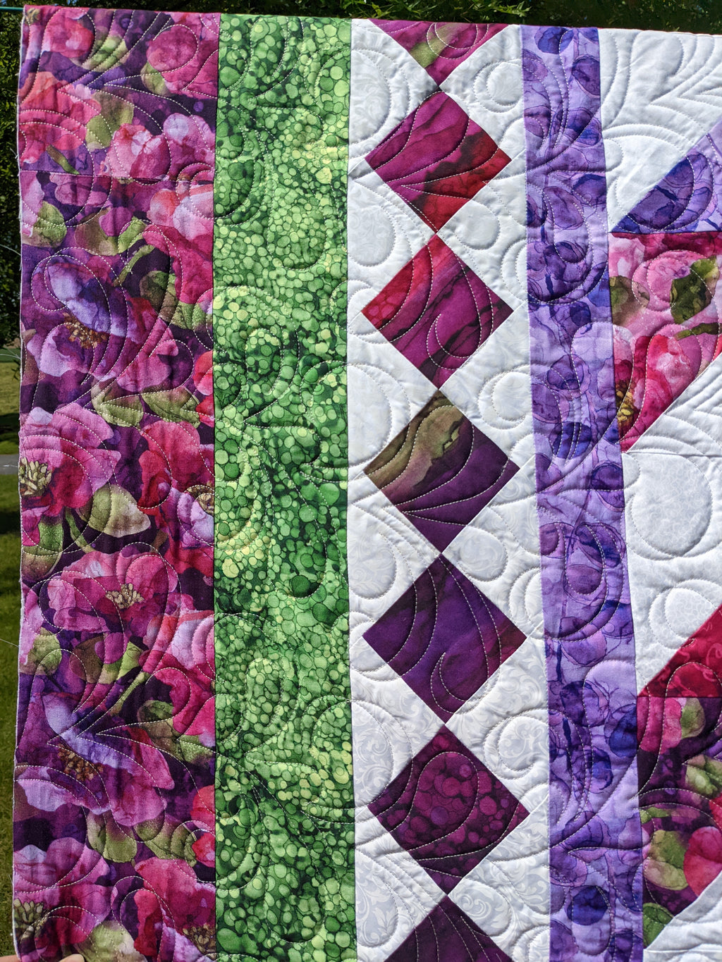 Loose Swirl Feathers