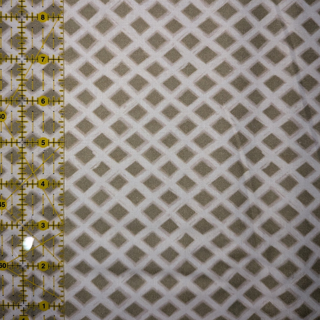 Springs Creative ~ Hydrangea ~ LATTICE ~ (Licensed Print) ~ Green ~ Sold by the 1/2 Yard