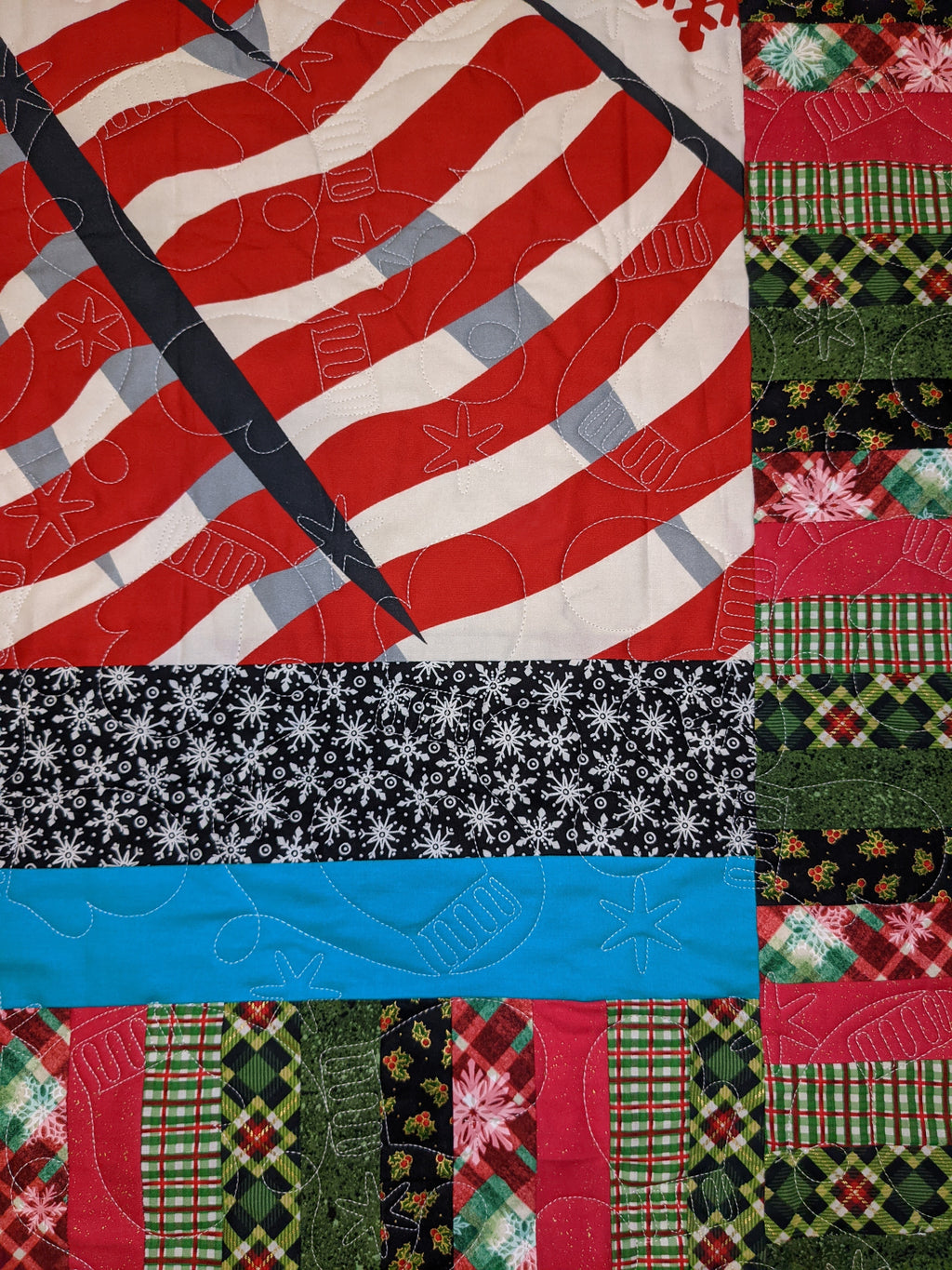 Mittens N Snowflakes