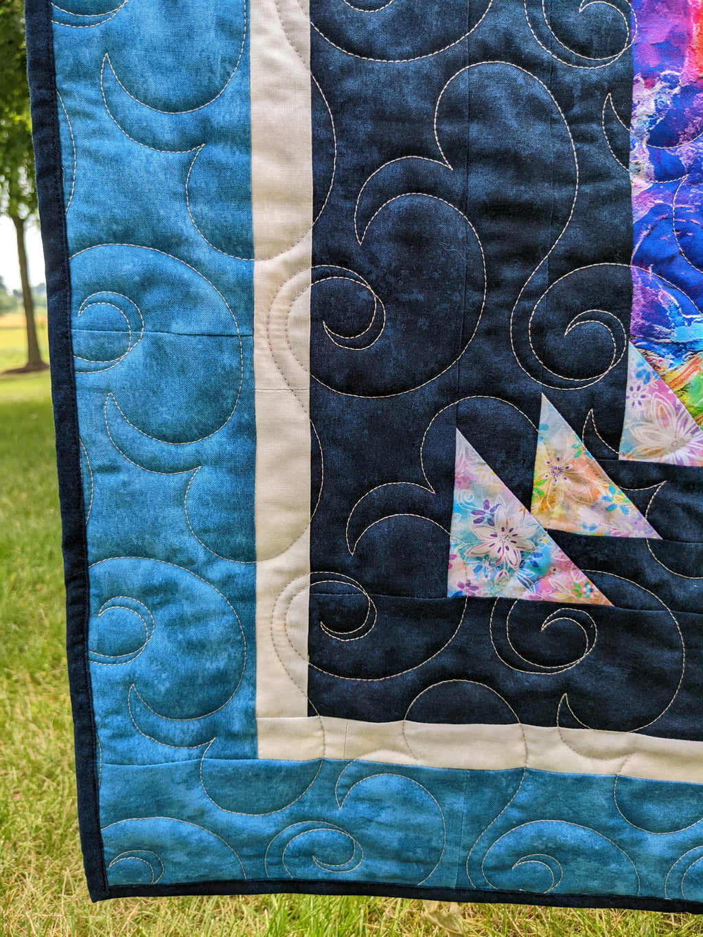 NEW ~ Songbird Serenade Wall-hanging with Rod Placket ~ P&B Textiles ~ Machine Quilted ~ Finished