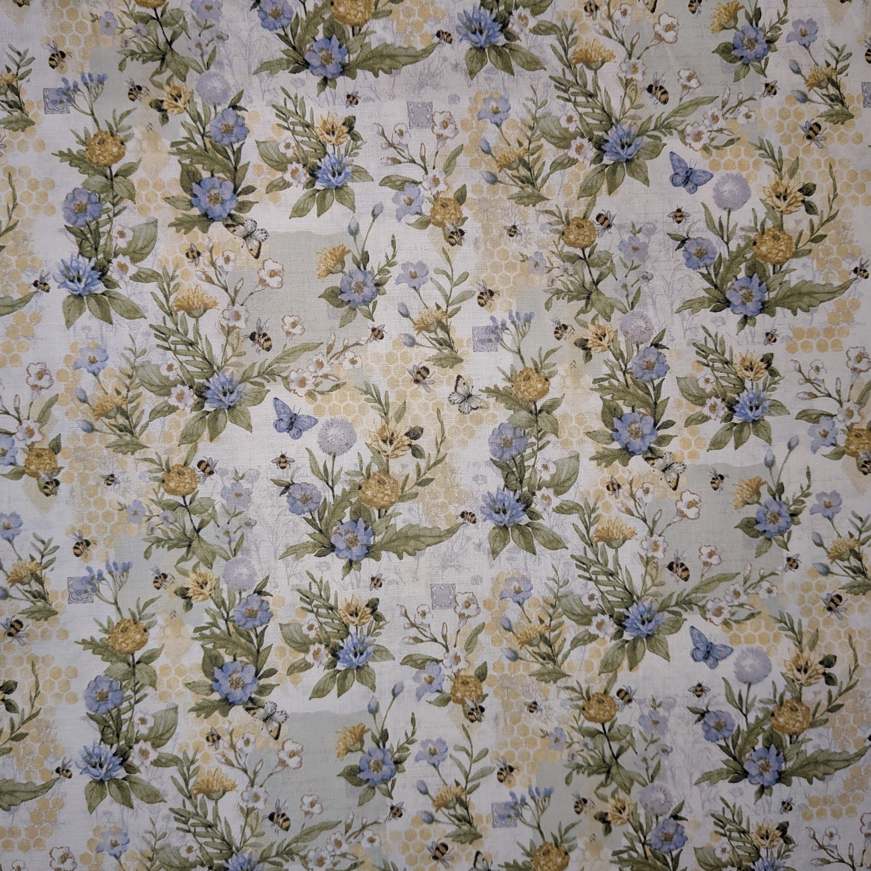 Springs Creative ~ Sweet As Can Bee ~ FLORAL ~ (Licensed Print) ~ Multi ~ Sold by the 1/2 Yard