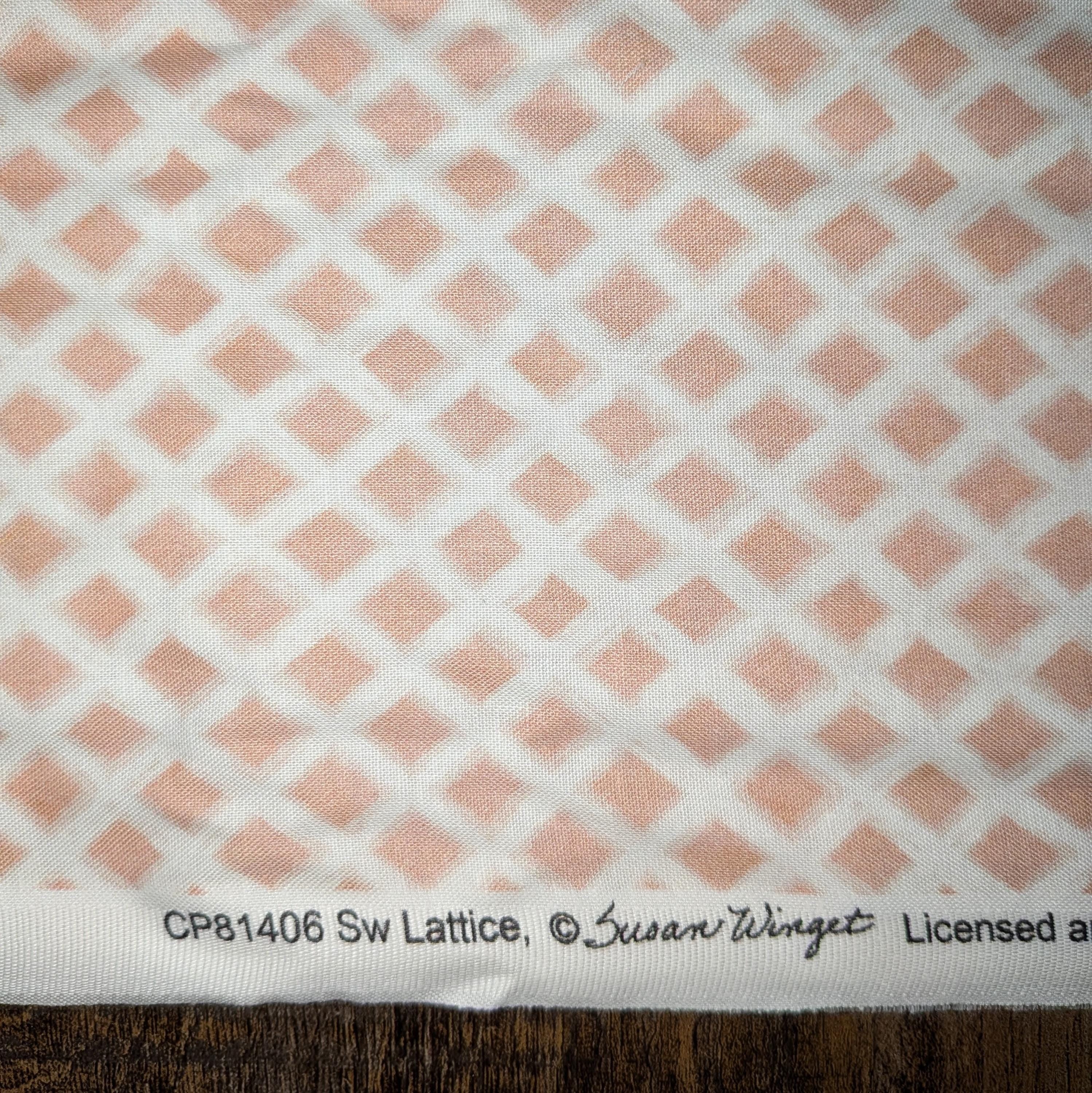 Springs Creative ~ Hydrangea ~ LATTICE ~ (Licensed Print) ~ Rose ~ Sold by the 1/2 Yard